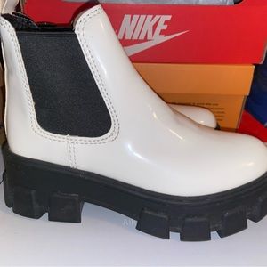 Sam Edelman white boots